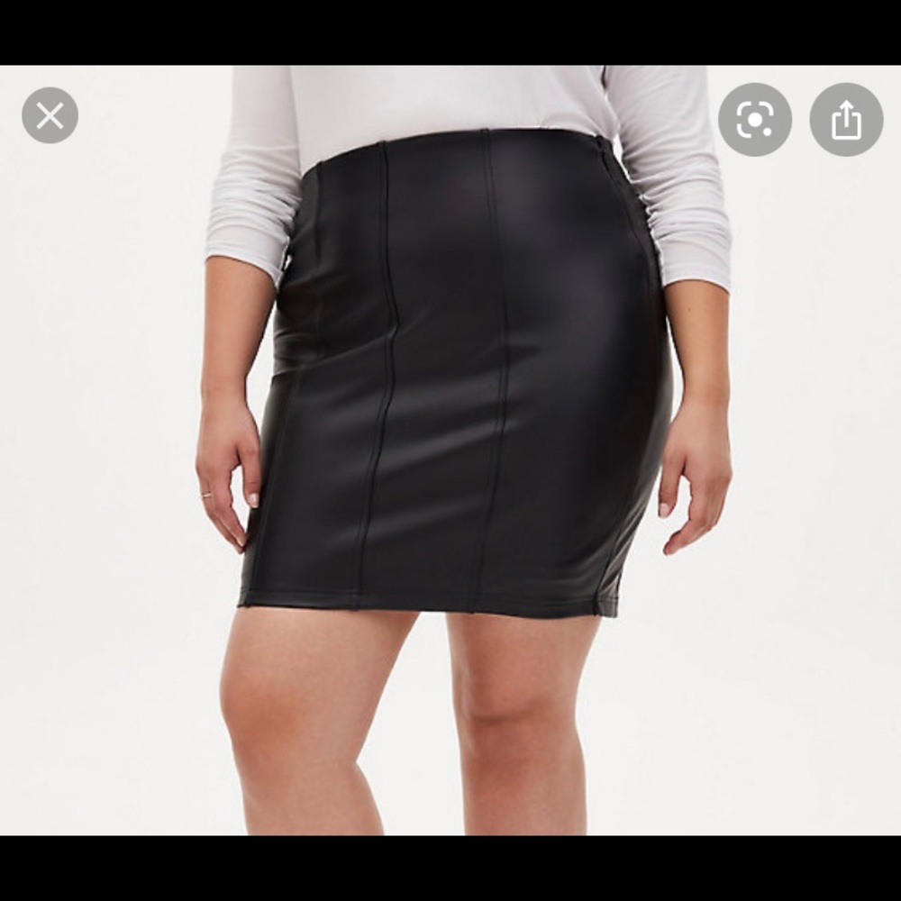 Torrid faux leather mini skirt